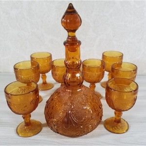 VTG Tiara Sandwich Glass Wine Decanter with 8 Wine Goblets Amber Indiana